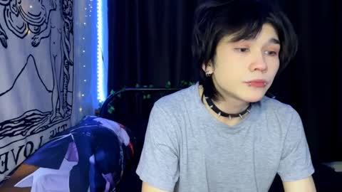 rennuts online show from January 28, 2025, 7:10 pm