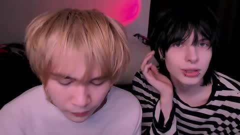 rennuts online show from February 8, 2026, 4:54 pm