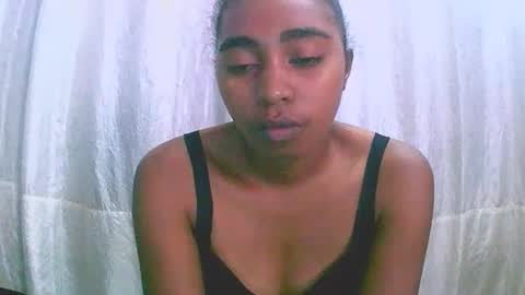 Rephaleta online show from November 3, 2025, 6:14 am