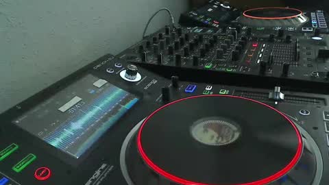 GearPorn online show from September 15, 2025, 4:07 pm