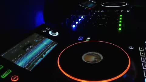 GearPorn online show from October 7, 2025, 5:04 am