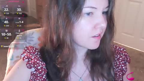 Snapshot of retrocurvy chatting on December 3, 2025, 6:10 am RetroCurvy online show from December 3, 2025, 6:10 am