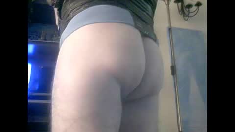 Snapshot of rettangol chatting on October 13, 2025, 12:49 pm rettangol online show from October 13, 2025, 12:49 pm