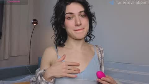 Ewiwi online show from February 27, 2026, 12:38 pm