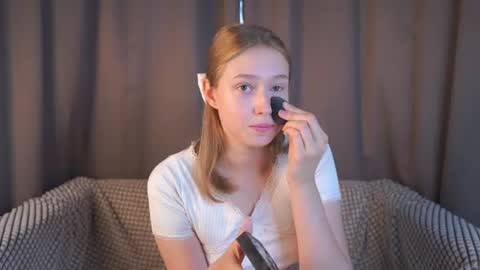 Snapshot of revamcallister chatting on July 16, 2026, 4:29 am revamcallister online show from July 16, 2026, 4:29 am