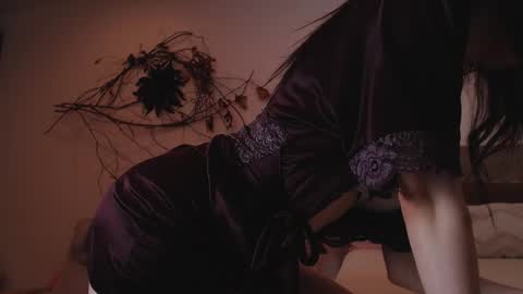 revealyourdarkdesires online show from September 29, 2025, 8:46 pm