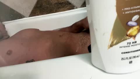 revolvingdoor1818 online show from February 10, 2026, 6:39 am