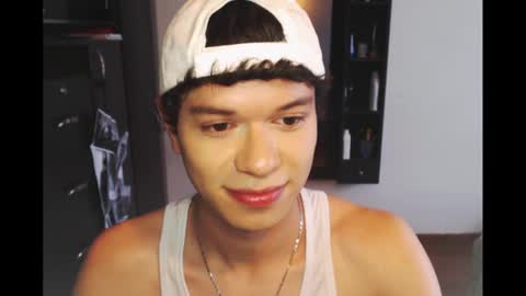 Snapshot of rexbunnybody chatting on February 19, 2025, 4:33 pm Rex online show from February 19, 2025, 4:33 pm