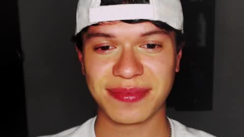 Snapshot of rexbunnybody chatting on March 8, 2025, 12:33 am Rex online show from March 8, 2025, 12:33 am