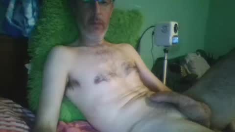 Snapshot of reyes_albert2006 chatting on April 4, 2026, 9:07 am reyes_albert2006 online show from April 4, 2026, 9:07 am