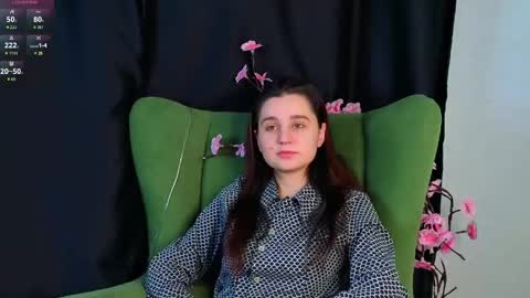 Snapshot of reynaedge chatting on June 2, 2026, 7:10 am reynaedge online show from June 2, 2026, 7:10 am