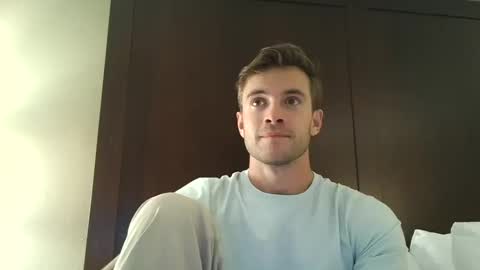 Ryan online show from October 16, 2025, 2:56 am