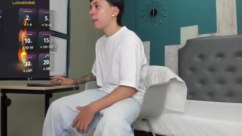 Rhaegal online show from March 5, 2025, 2:12 pm