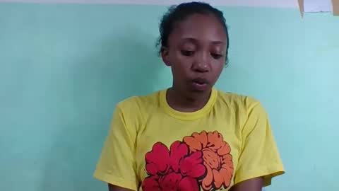 rhesa404090 online show from March 28, 2026, 4:28 pm