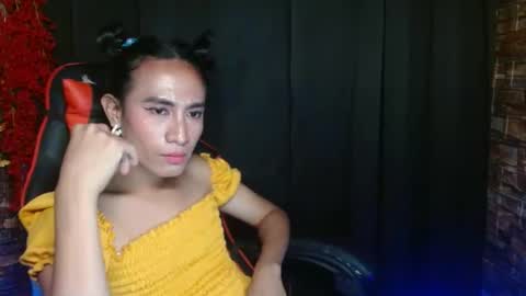 rhianesassy online show from January 13, 2025, 5:33 am