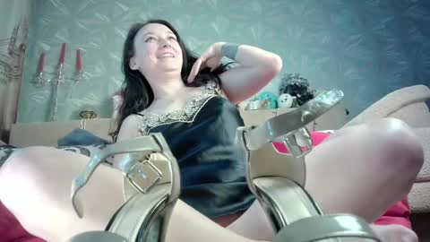 Snapshot of ria_32 chatting on February 14, 2025, 2:28 am ria_32 online show from February 14, 2025, 2:28 am