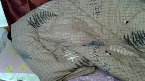 Snapshot of riana_sha chatting on February 13, 2025, 5:16 am riana_sha online show from February 13, 2025, 5:16 am