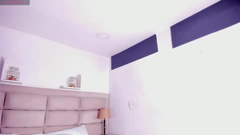 Snapshot of rianamanson chatting on January 16, 2025, 6:25 am Riana online show from January 16, 2025, 6:25 am