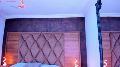 Snapshot of rianamanson chatting on November 3, 2025, 4:14 am Riana online show from November 3, 2025, 4:14 am