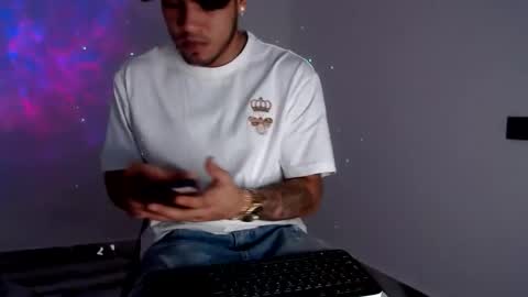 Snapshot of riancum chatting on February 27, 2026, 6:52 pm juan online show from February 27, 2026, 6:52 pm