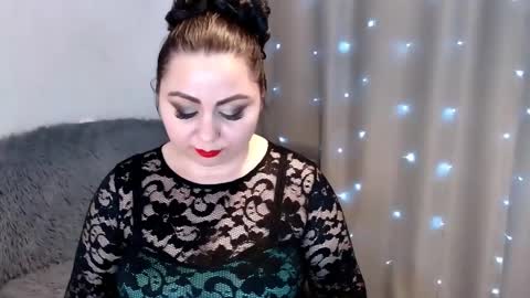 rianneen online show from February 28, 2025, 3:37 am