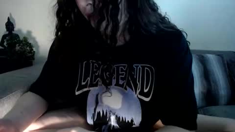 Tina online show from March 27, 2026, 8:41 pm