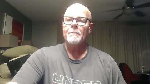 rich32937 online show from April 1, 2026, 10:49 am