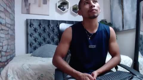 richar_voller online show from November 4, 2025, 11:09 am