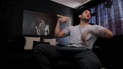 Ricardo online show from February 10, 2025, 1:44 pm