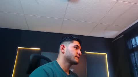 Ricardo online show from September 15, 2025, 1:44 pm