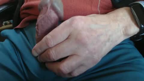 richarder7 online show from December 3, 2024, 12:27 pm