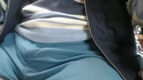 richarder7 online show from March 2, 2025, 4:10 pm