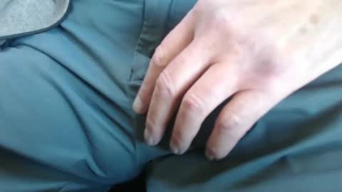 richarder7 online show from November 8, 2025, 11:54 am