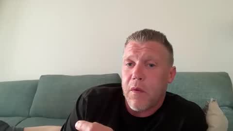 richiee3891 online show from April 8, 2026, 7:14 pm