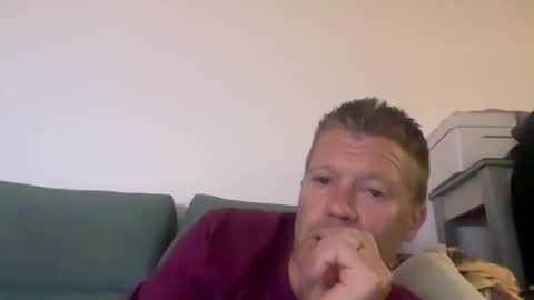 richiee3891 online show from May 7, 2026, 12:49 am
