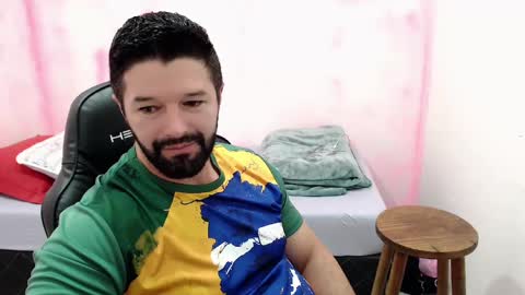 Snapshot of richrolland chatting on February 5, 2025, 7:10 pm Rickseduction online show from February 5, 2025, 7:10 pm