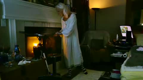 PINK HOLE TWINK online show from February 18, 2025, 3:21 am