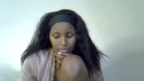 berry online show from October 21, 2025, 6:41 pm