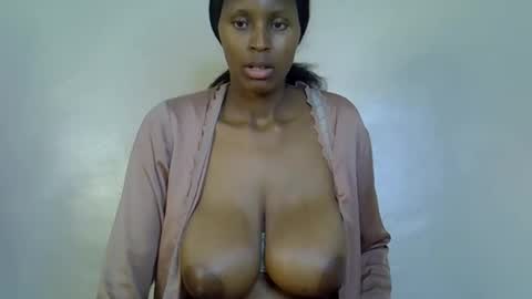 berry online show from October 31, 2025, 4:30 pm