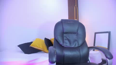 Ricky  online show from December 13, 2024, 2:32 am