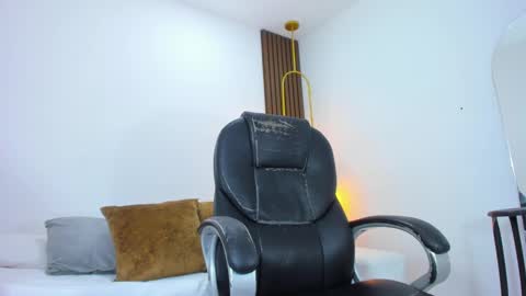 Ricky  online show from February 24, 2025, 10:58 pm