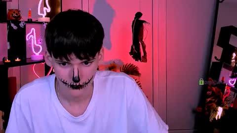 Snapshot of rico_steel chatting on October 27, 2025, 8:13 pm Rico online show from October 27, 2025, 8:13 pm