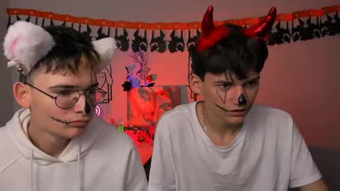 Snapshot of rico_steel chatting on October 29, 2025, 9:33 am Rico online show from October 29, 2025, 9:33 am