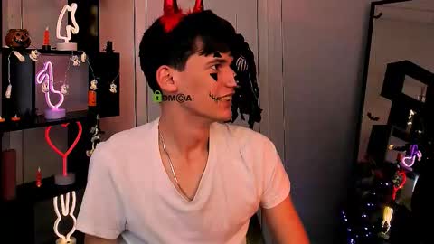 Snapshot of rico_steel chatting on October 30, 2025, 9:33 am Rico online show from October 30, 2025, 9:33 am