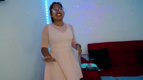 Snapshot of ricura_mily chatting on January 26, 2025, 2:45 am milena online show from January 26, 2025, 2:45 am