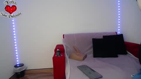 Snapshot of ricura_mily chatting on March 2, 2025, 1:47 am milena online show from March 2, 2025, 1:47 am