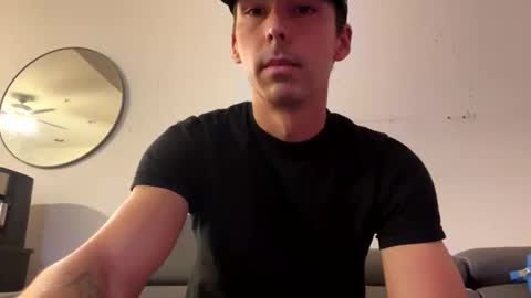 Snapshot of rideme2023 chatting on December 19, 2025, 5:03 am rideme2023 online show from December 19, 2025, 5:03 am