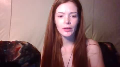 ridinghoodred online show from January 12, 2026, 10:20 am