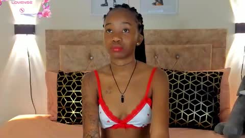 ri ri online show from February 19, 2026, 1:34 am