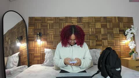 Sara online show from September 18, 2025, 10:06 am
